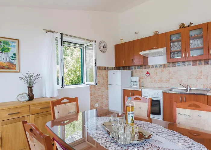 Holiday Home Gornje Tucepi With Fireplace VII Ferienhaus Tučepi