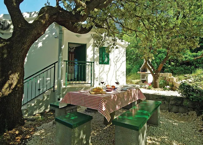 Holiday Home Gornje Tucepi With Fireplace VII Ferienhaus